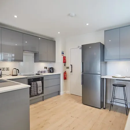 Unique 5 Bedroom Fully Upgraded With Parking X4 Norwich Exterior photo
