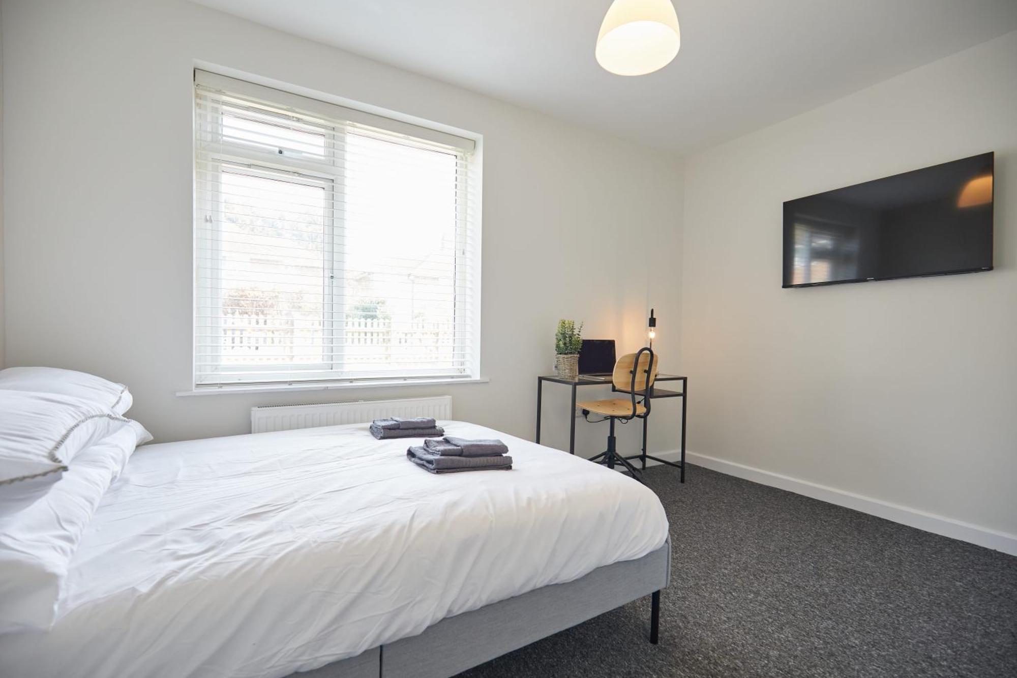 Unique 5 Bedroom Fully Upgraded With Parking X4 Holiday home Norwich