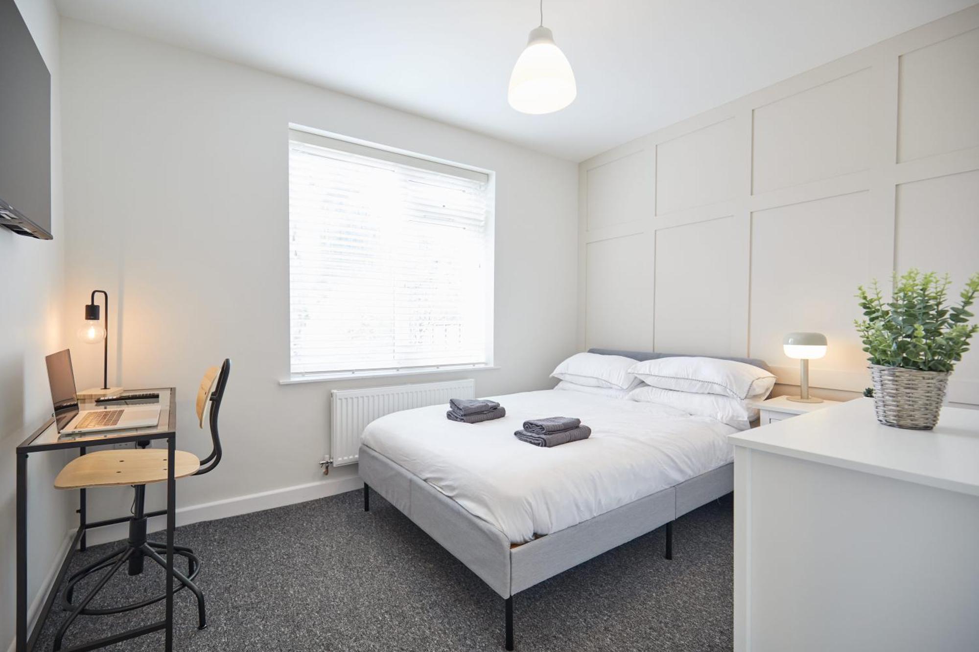 Unique 5 Bedroom Fully Upgraded With Parking X4 Norwich