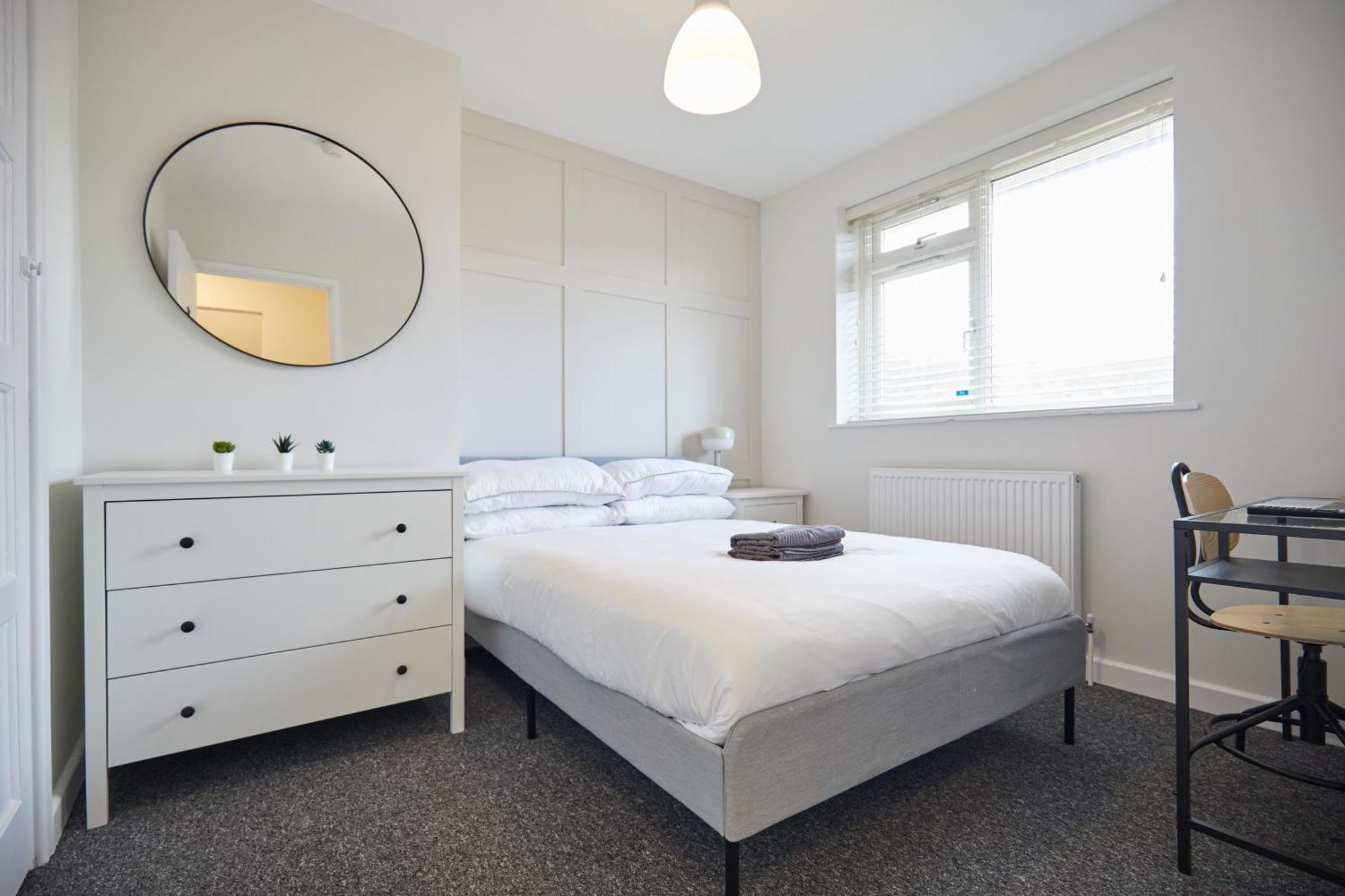 Holiday home Unique 5 Bedroom Fully Upgraded With Parking X4 Norwich