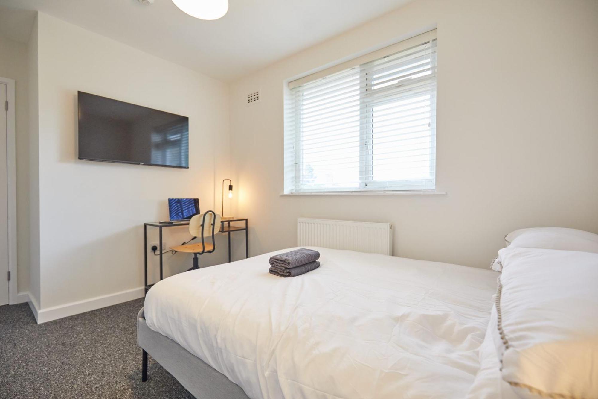 Unique 5 Bedroom Fully Upgraded With Parking X4 Holiday home Norwich