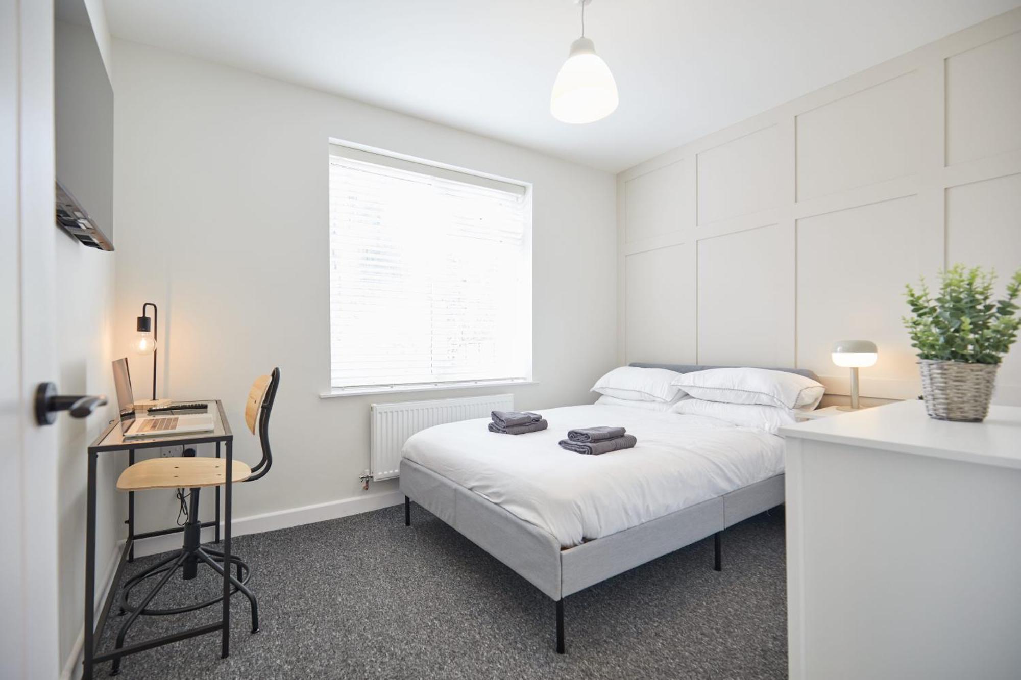 Unique 5 Bedroom Fully Upgraded With Parking X4 Norwich